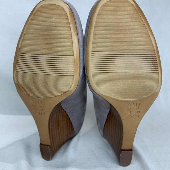 Naturalizer Grey Faux Suede Shoes Size 5 - Picture 5 of 9